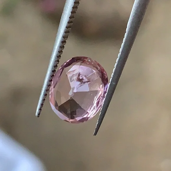 1.61 Cts Natural Pink Tourmaline Oval Shape - Picture 13 of 17